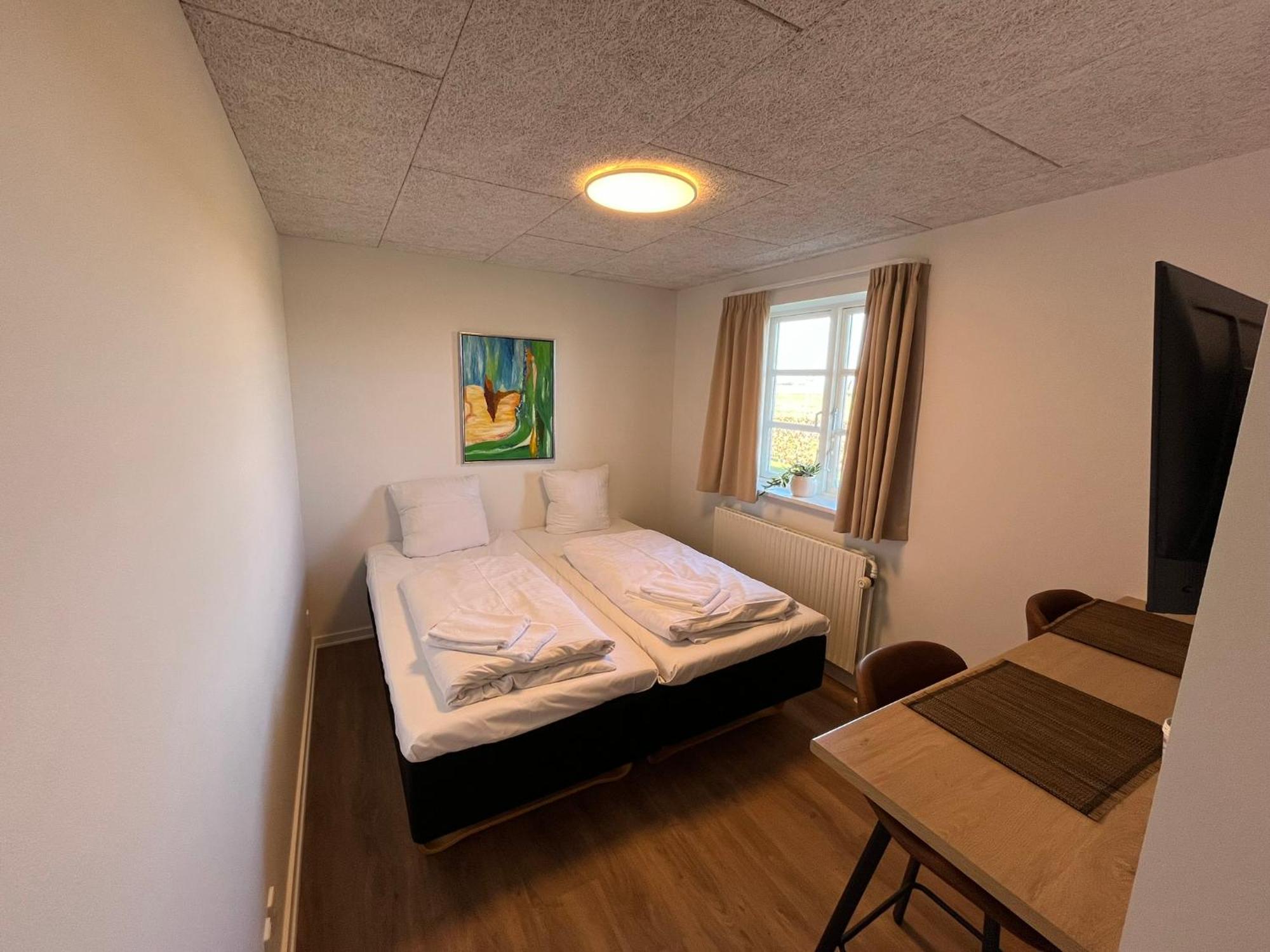 Go-Sleep Bredehus Aparthotel Bredsten  Exterior photo